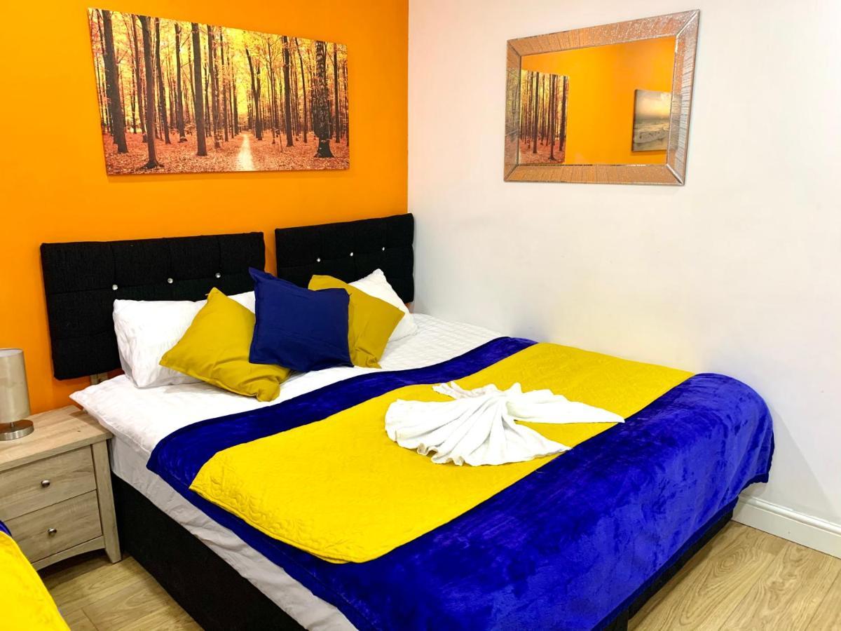 London 2 Bedroom Apartment, Kitchen, Reception And Private Garden Extérieur photo