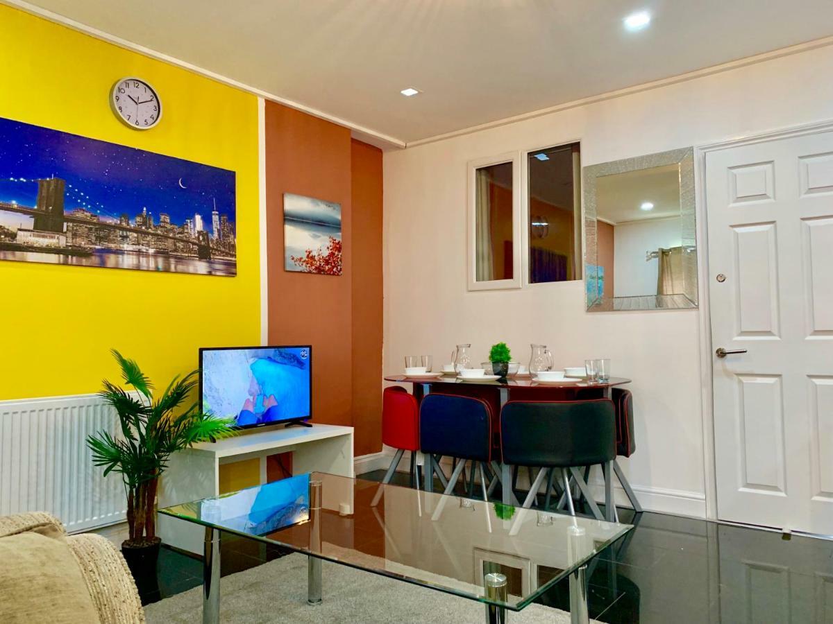 London 2 Bedroom Apartment, Kitchen, Reception And Private Garden Extérieur photo